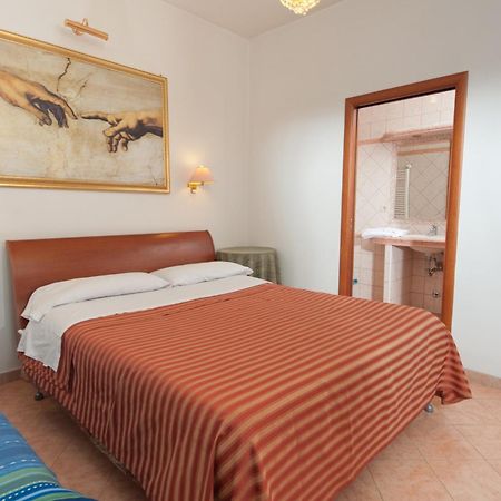 B&B Babri Simim Taj Roma Eksteriør bilde