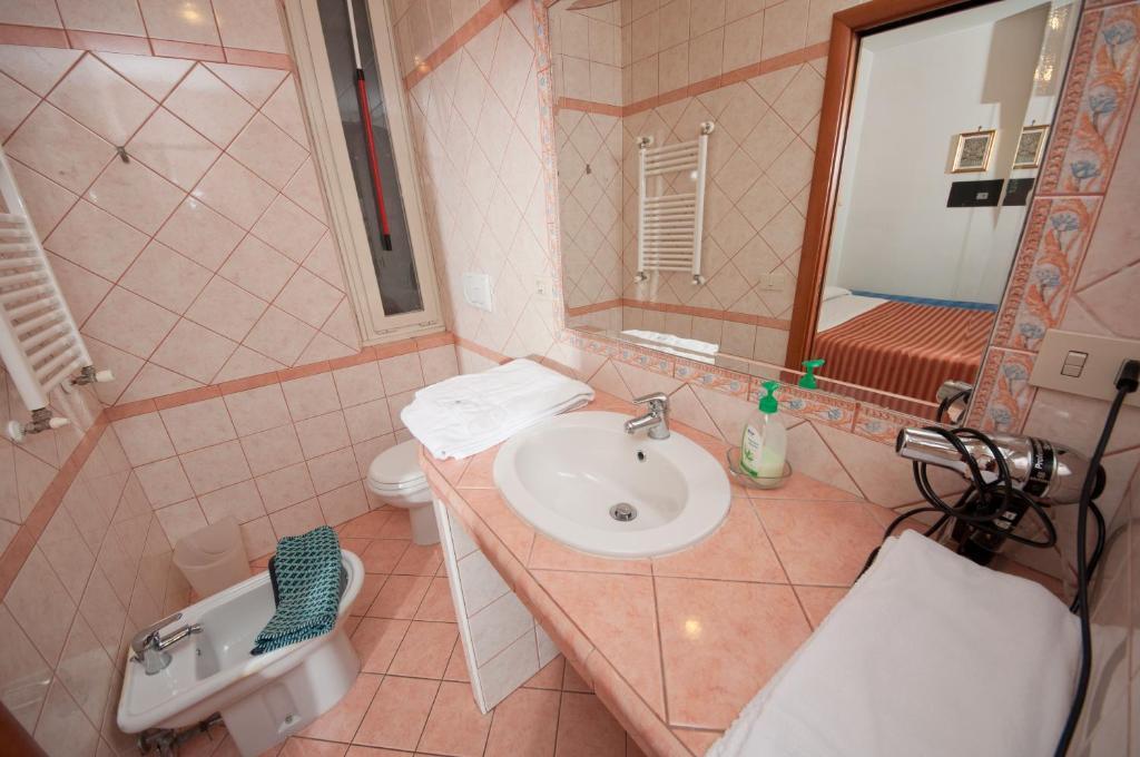 B&B Babri Simim Taj Roma Eksteriør bilde